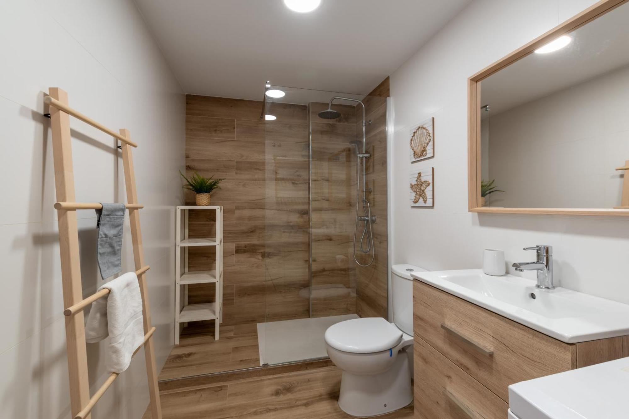 Renovated Apartment On Beachside With Pool 네르하 외부 사진