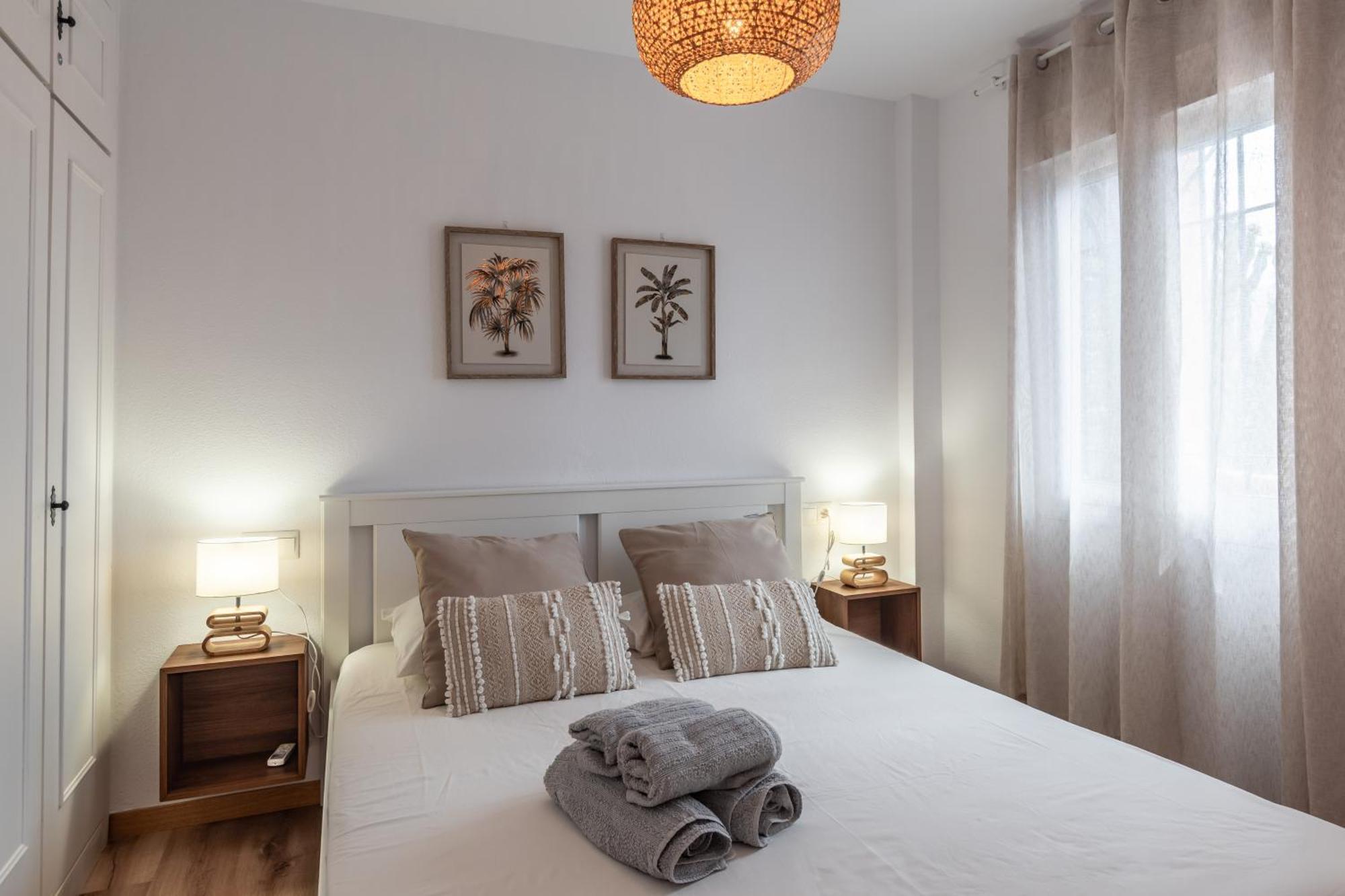 Renovated Apartment On Beachside With Pool 네르하 외부 사진